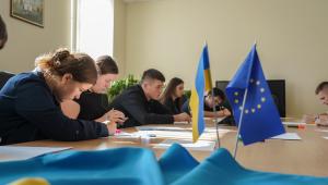 Здобувачі освіти навчально-наукового інституту права та психології долучилися до онлайн-заходу «Мовна…