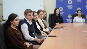 Підсумкове засідання наукового гуртка «Науковий діалог: мова, жест і право»